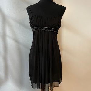 Beautiful cocktail/party dress H 34” S small